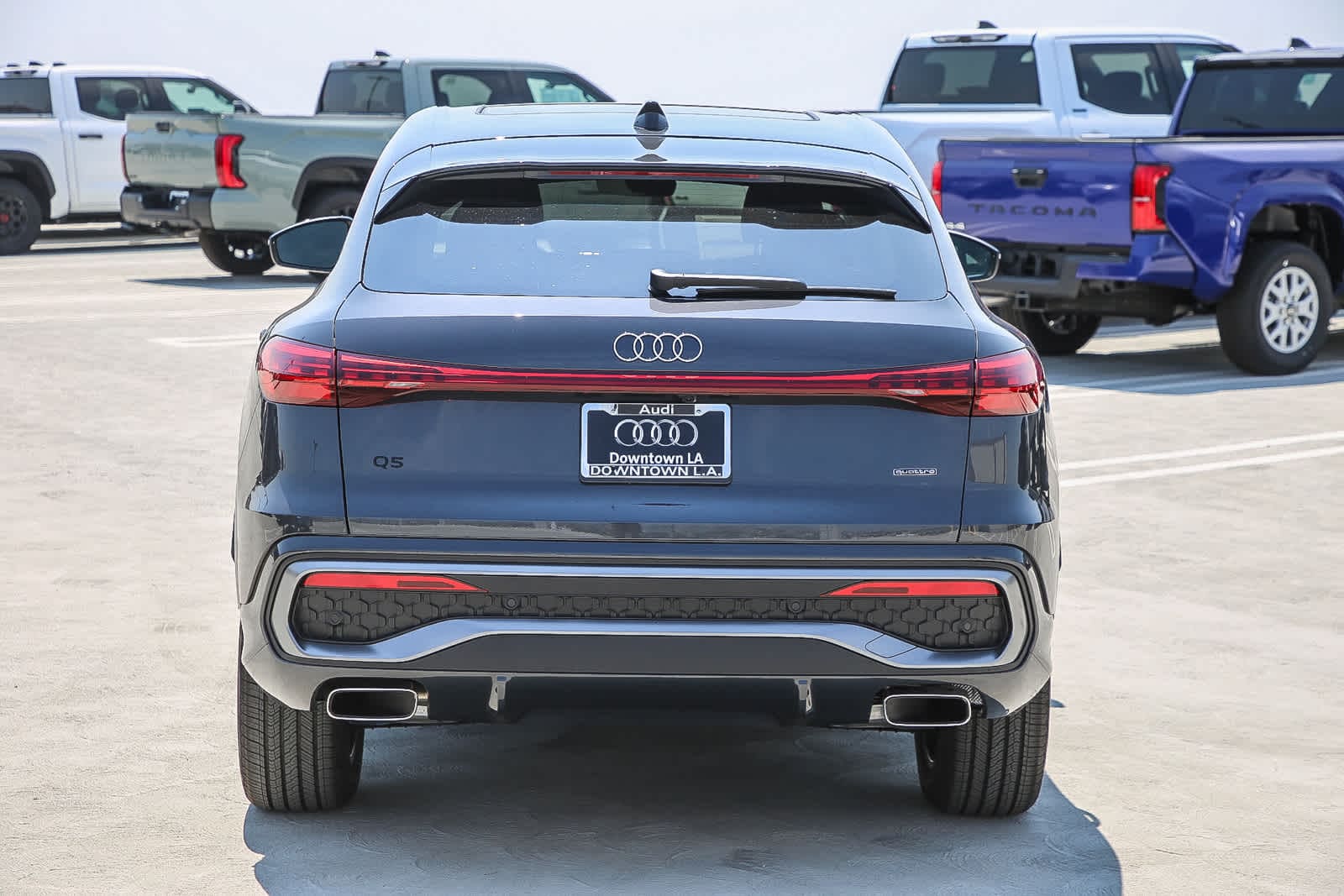 Thumbnail: 2025 Audi Q5 - 4