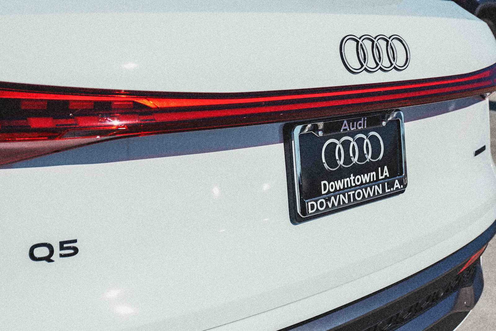 Thumbnail: 2025 Audi Q5 - 9