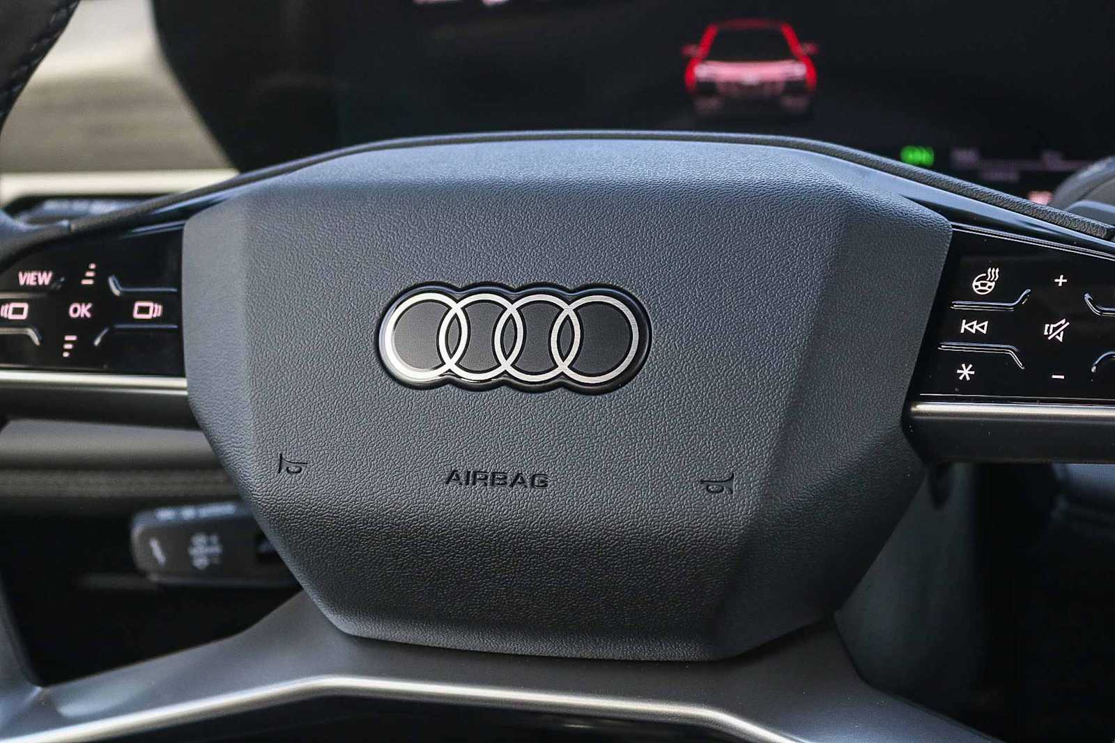 Thumbnail: 2025 Audi Q6 e-tron - 21