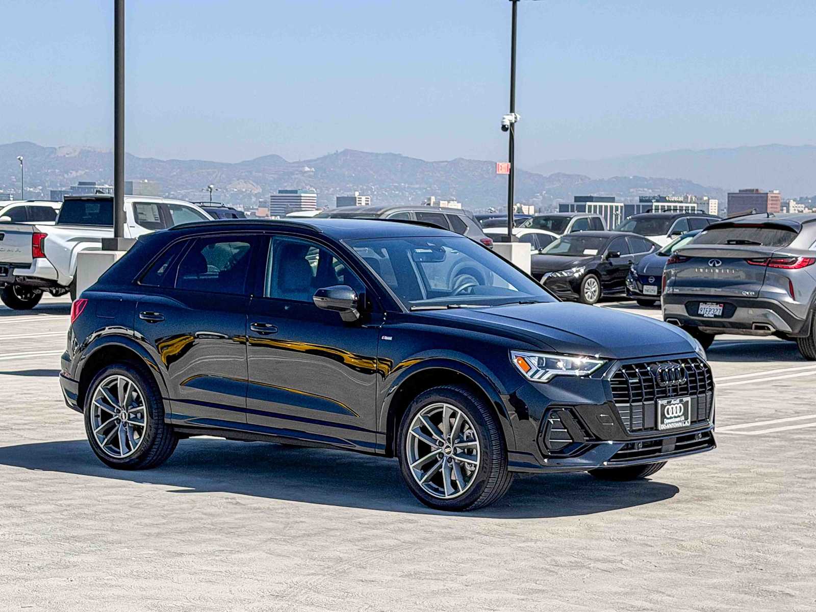 Thumbnail: 2025 Audi Q3 - 3