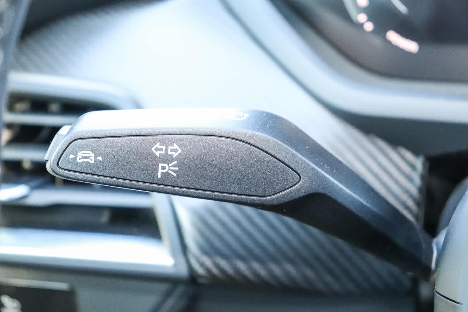 Thumbnail: 2026 Audi e-tron GT - 27