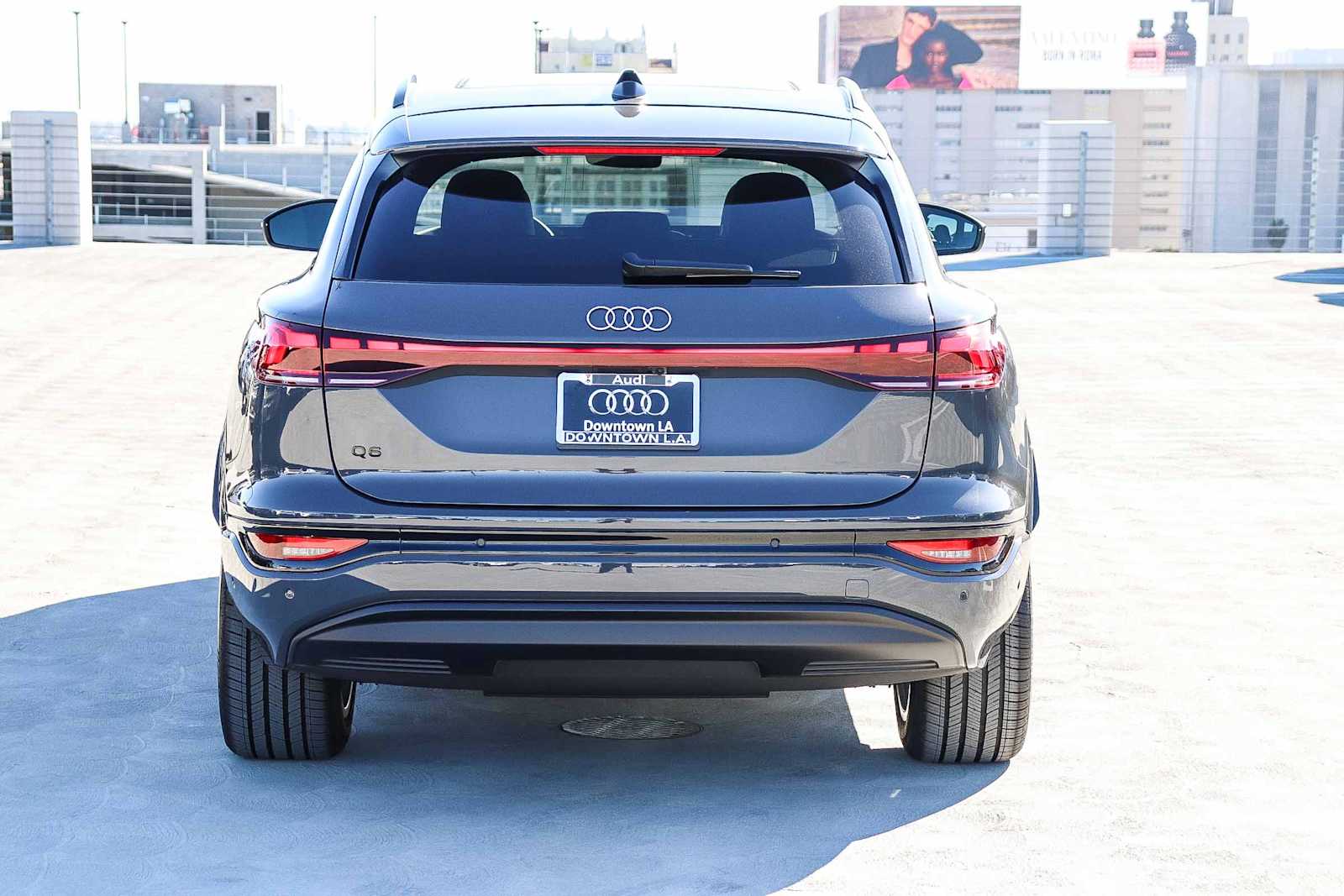 Thumbnail: 2025 Audi Q6 e-tron - 5