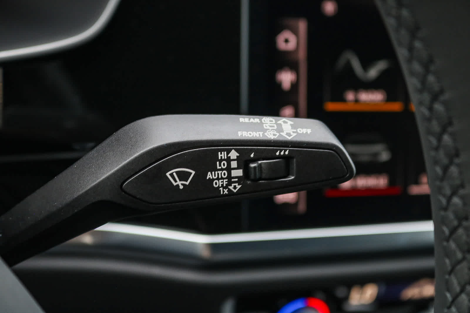 Thumbnail: 2025 Audi Q3 - 39