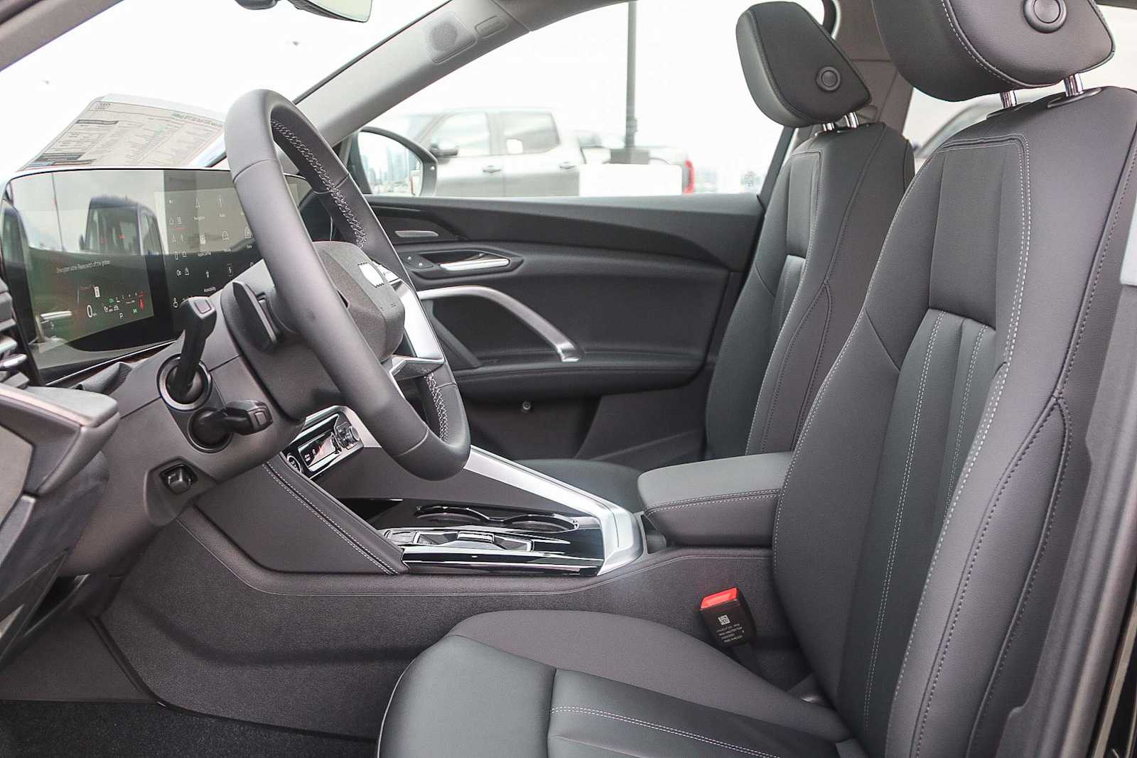 Thumbnail: 2025 Audi Q5 - 17