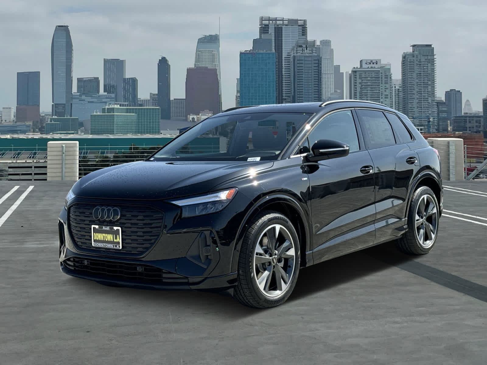 2024 Audi Q4 e-tron Premium Plus -
                Los Angeles, CA