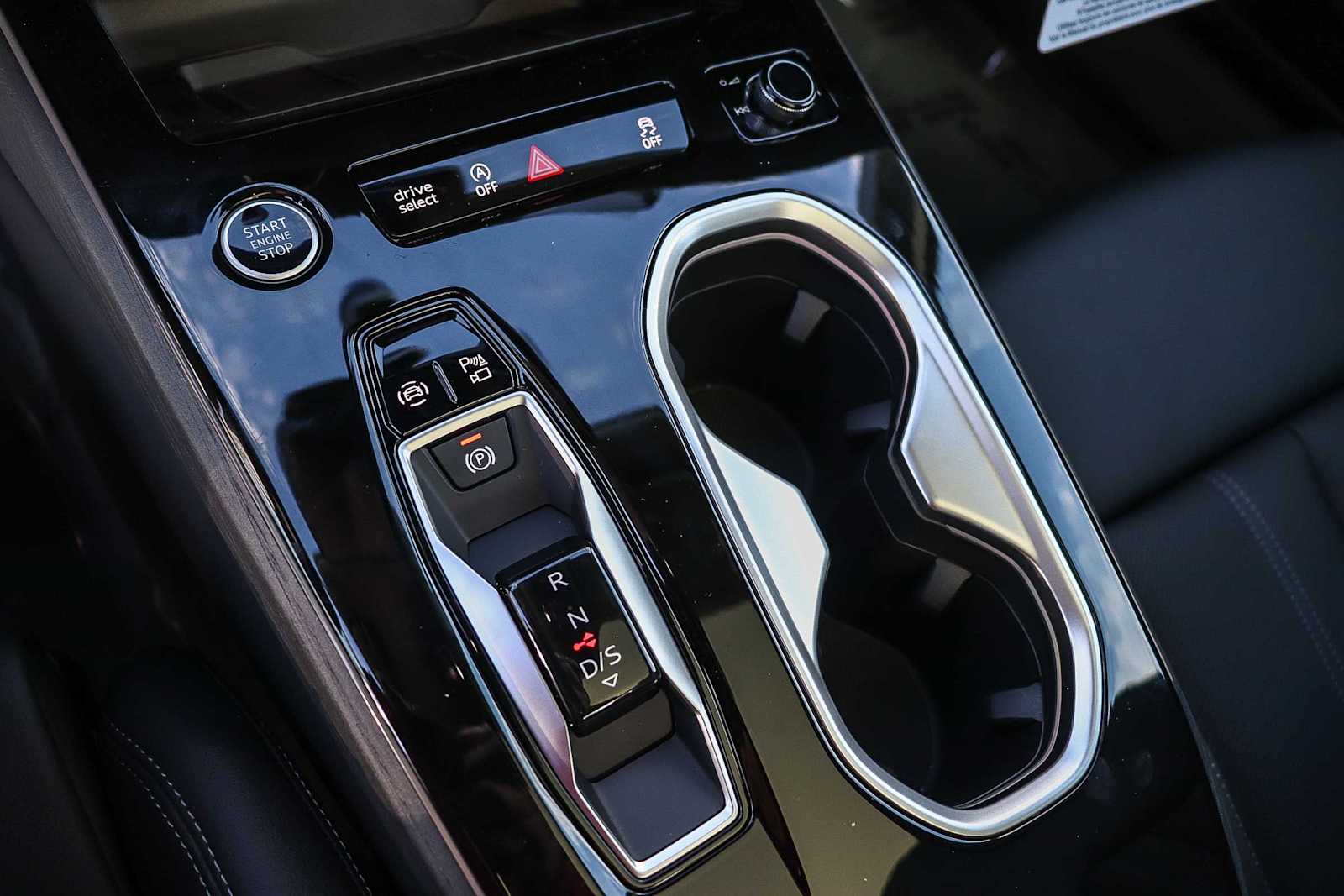 Thumbnail: 2026 Audi A6 - 23