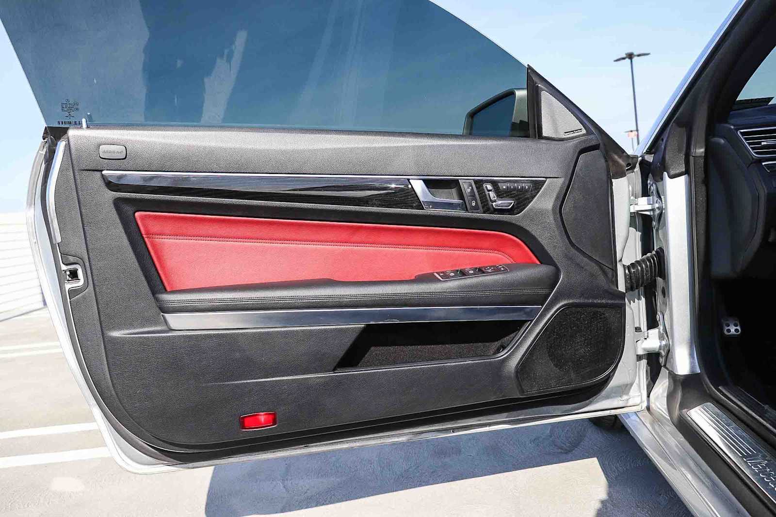 Thumbnail: 2016 Mercedes-Benz E-Class - 35