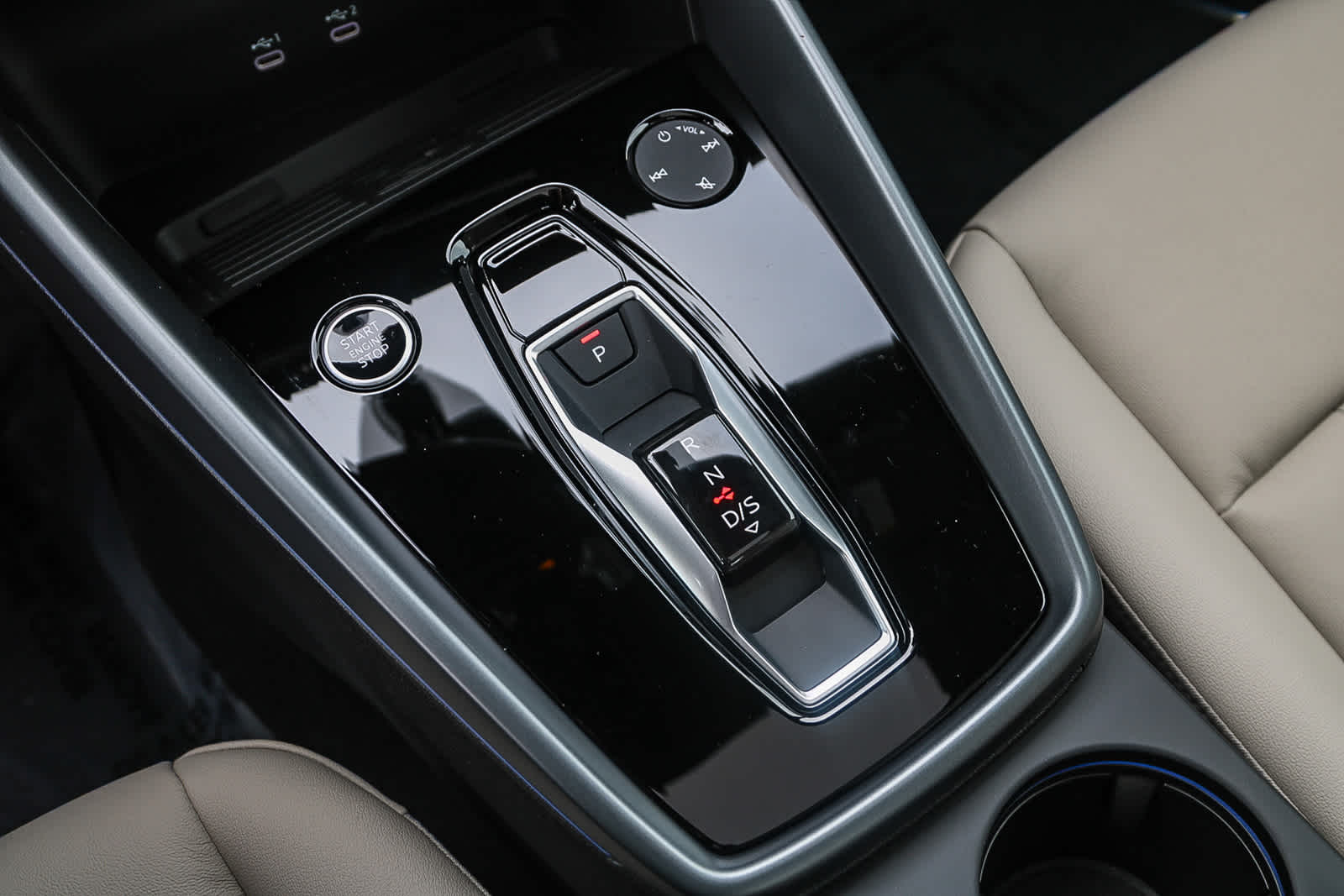 Thumbnail: 2025 Audi A3 - 20