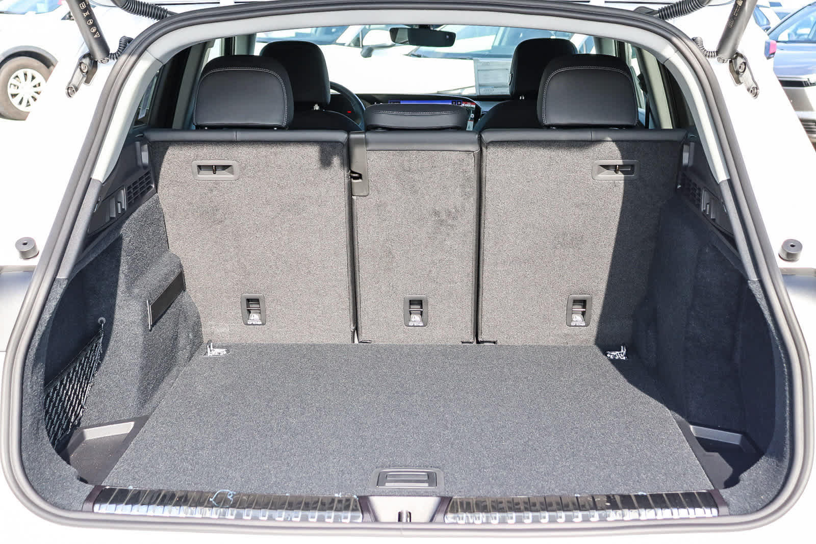 Thumbnail: 2025 Audi Q5 - 35