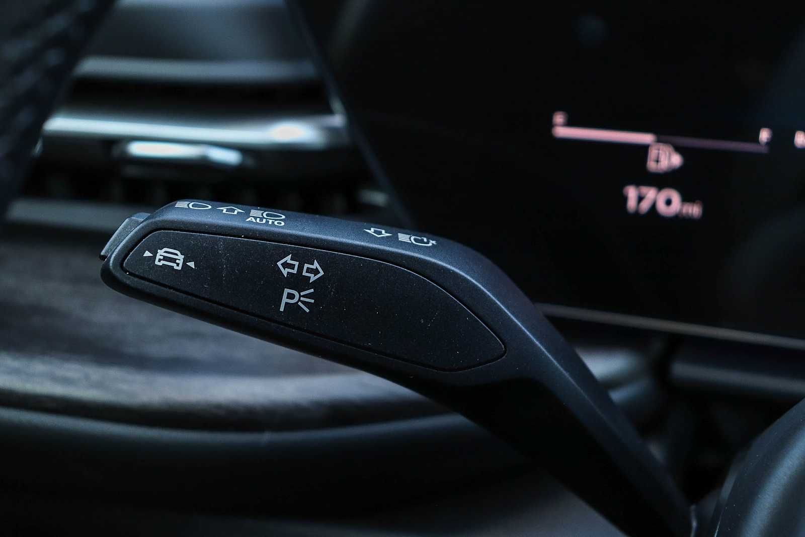 Thumbnail: 2025 Audi Q5 - 29