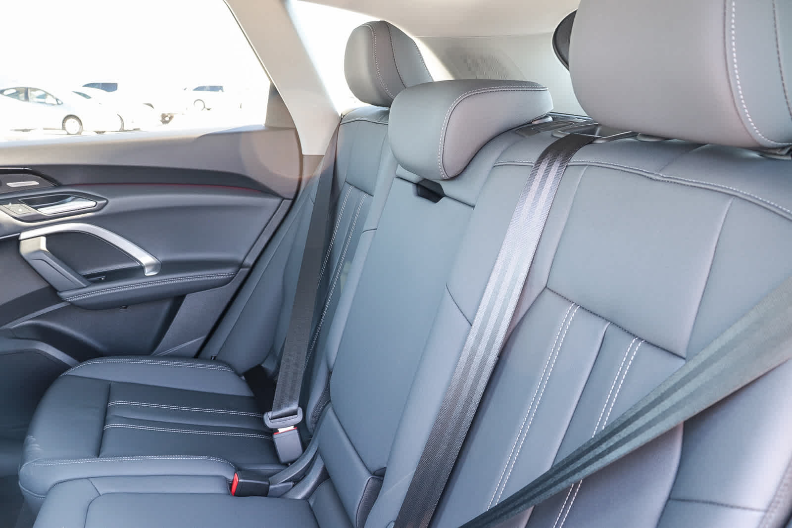 Thumbnail: 2025 Audi Q5 - 22