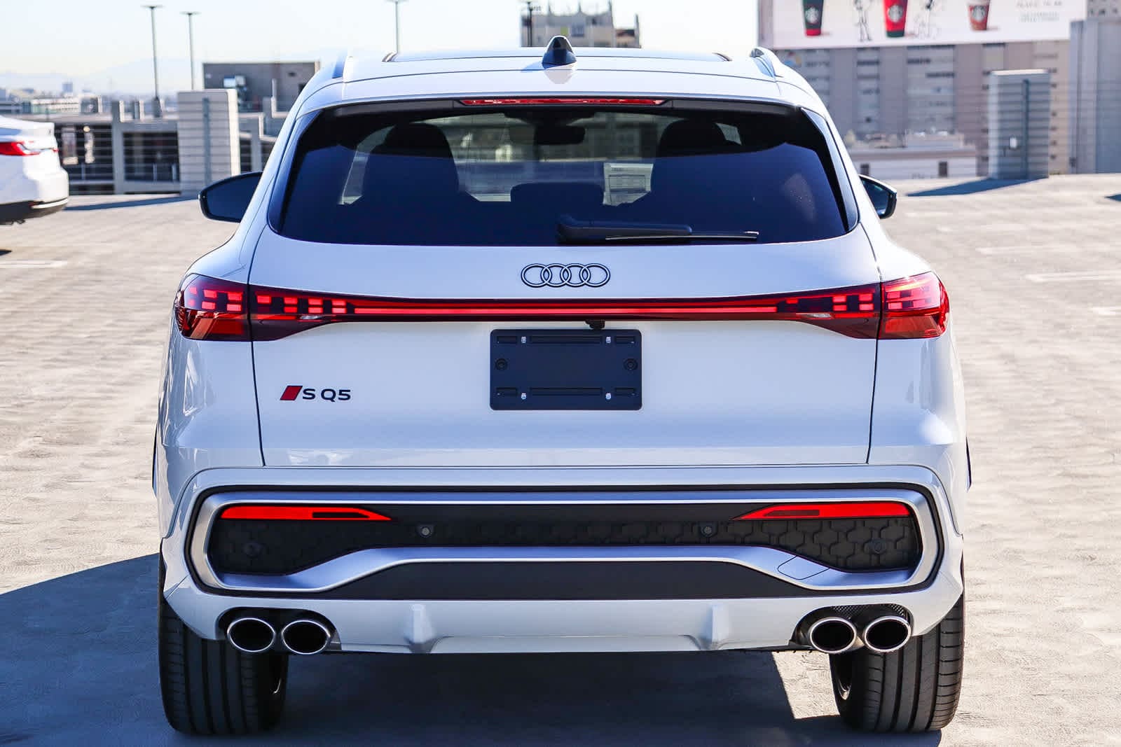 Thumbnail: 2025 Audi SQ5 - 5