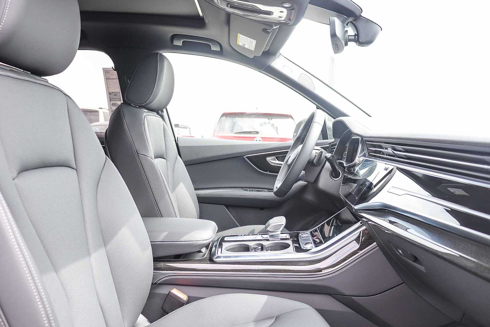 Thumbnail: 2025 Audi Q7 - 17