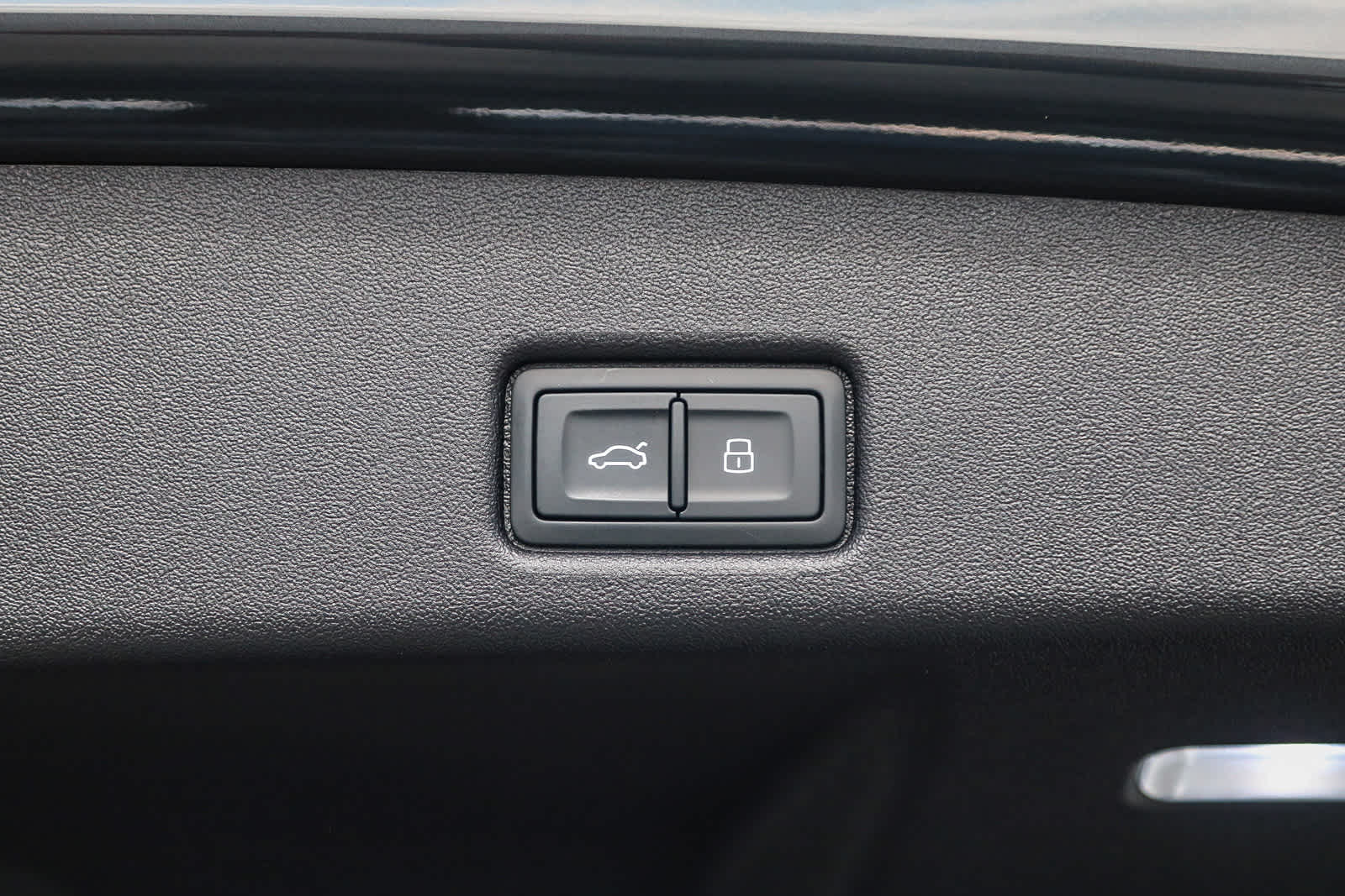 Thumbnail: 2025 Audi Q5 - 41