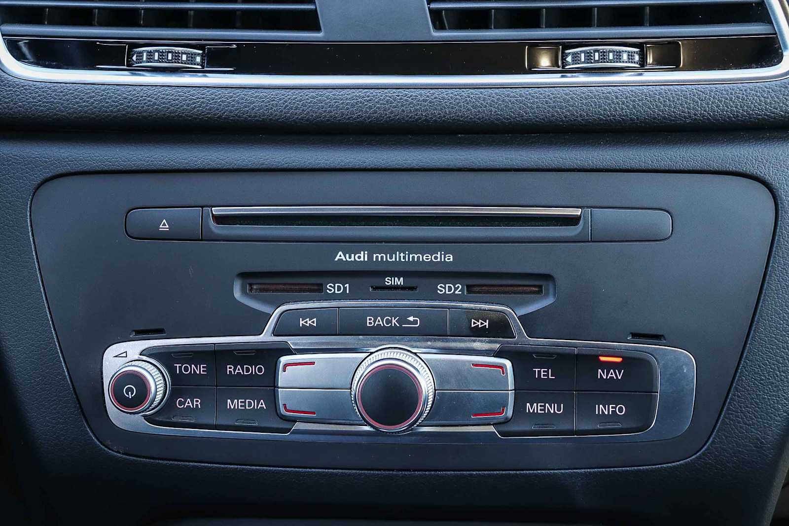 Thumbnail: 2018 Audi Q3 - 19