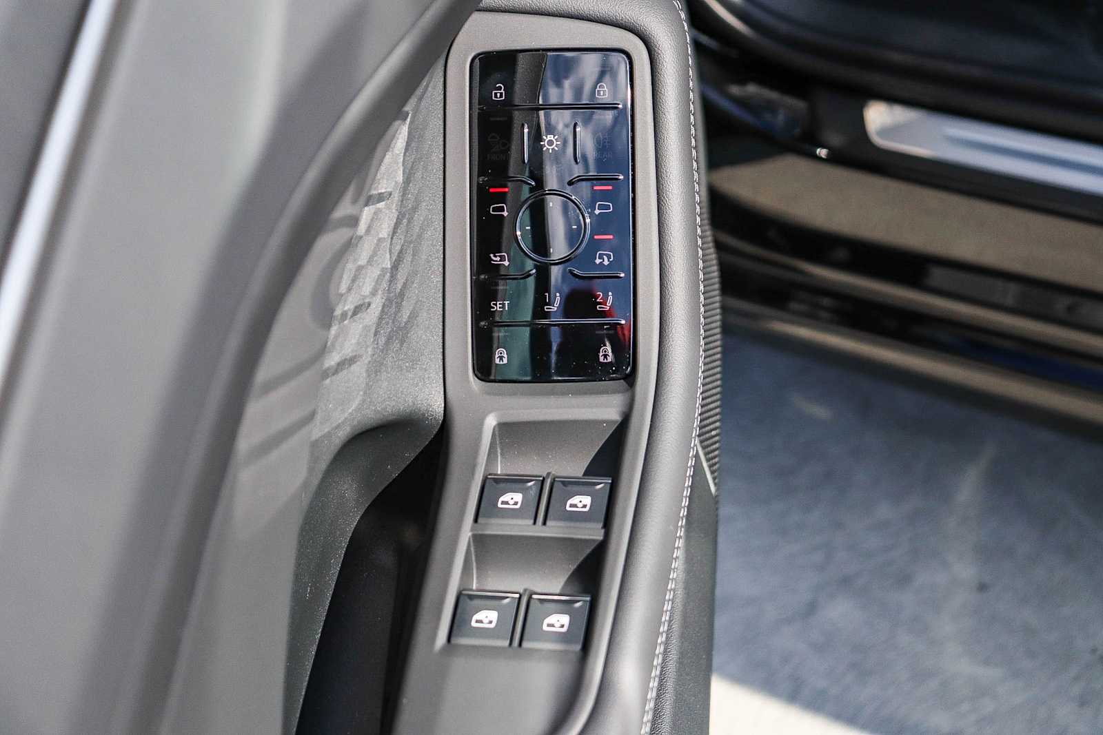 Thumbnail: 2026 Audi A6 - 26