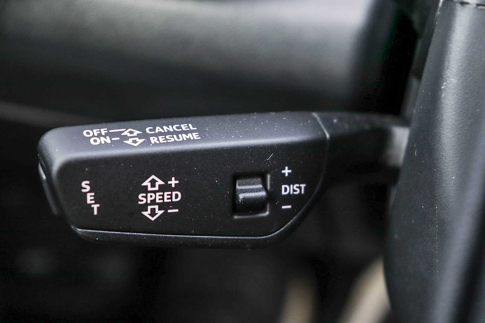 Thumbnail: 2025 Audi Q5 - 30