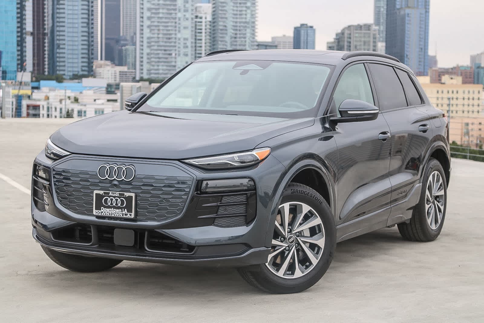 2025 Audi Q6 e-tron Premium -
                  Los Angeles, CA