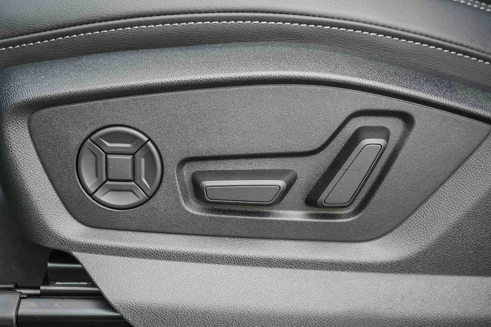 Thumbnail: 2026 Audi Q7 - 29