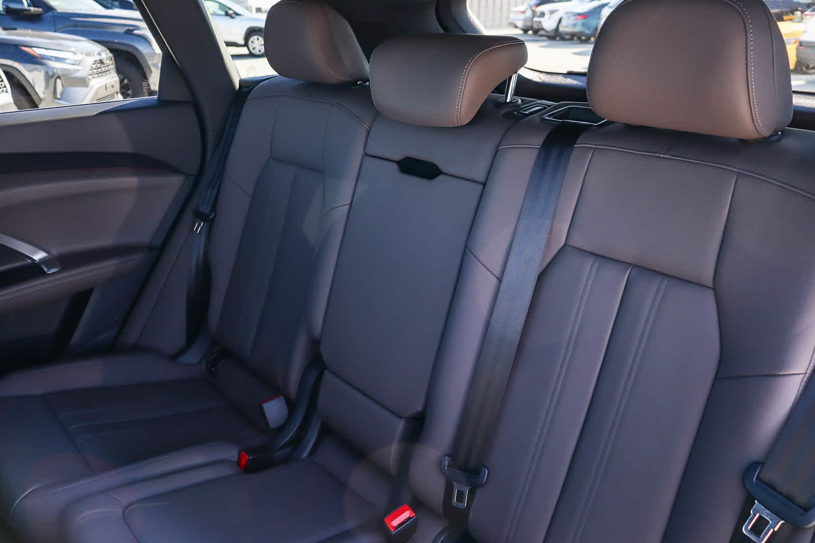 Thumbnail: 2025 Audi Q5 - 23