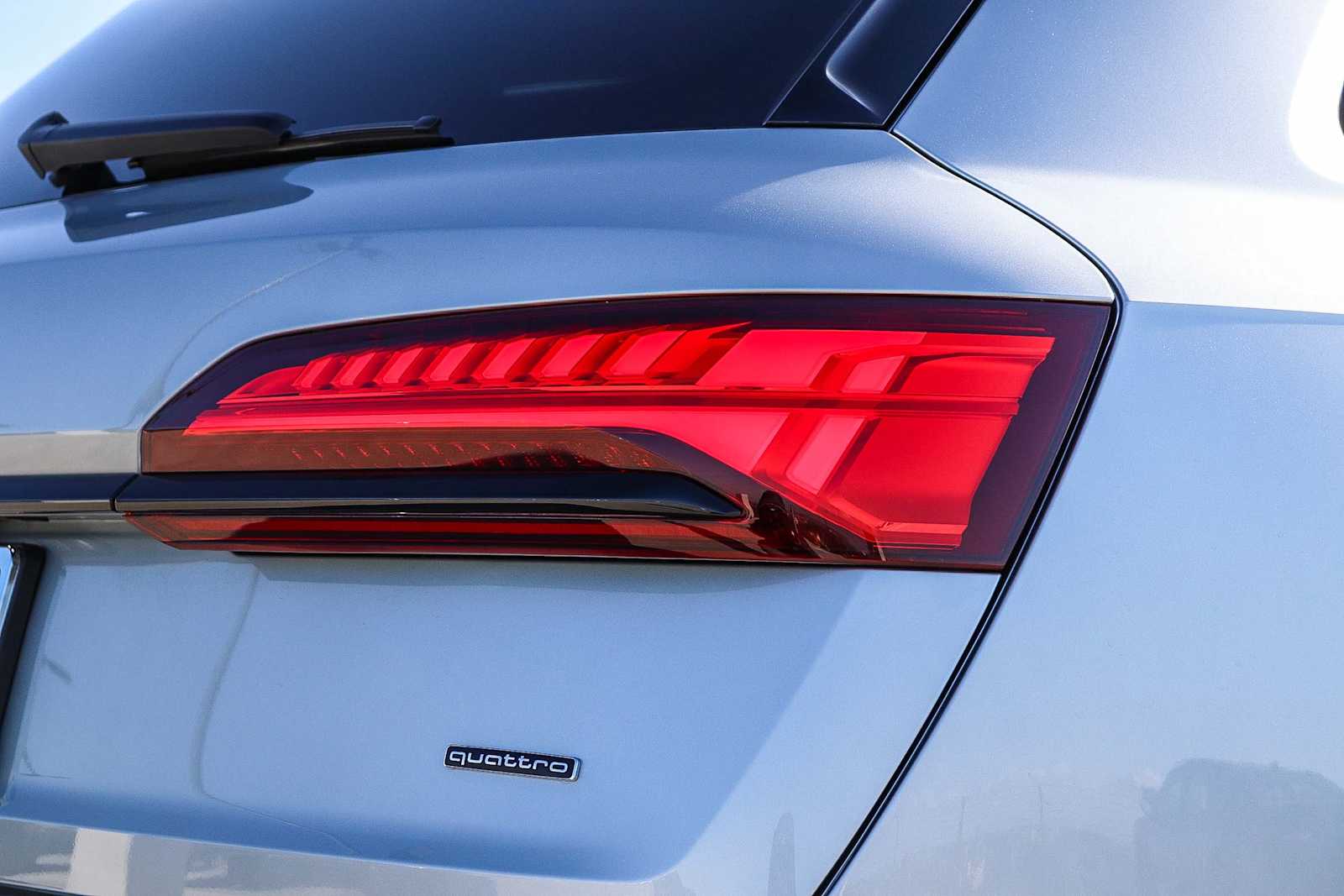 Thumbnail: 2025 Audi Q7 - 10