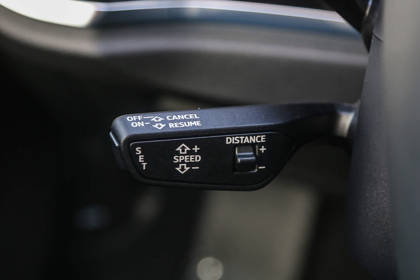 Thumbnail: 2025 Audi Q3 - 36