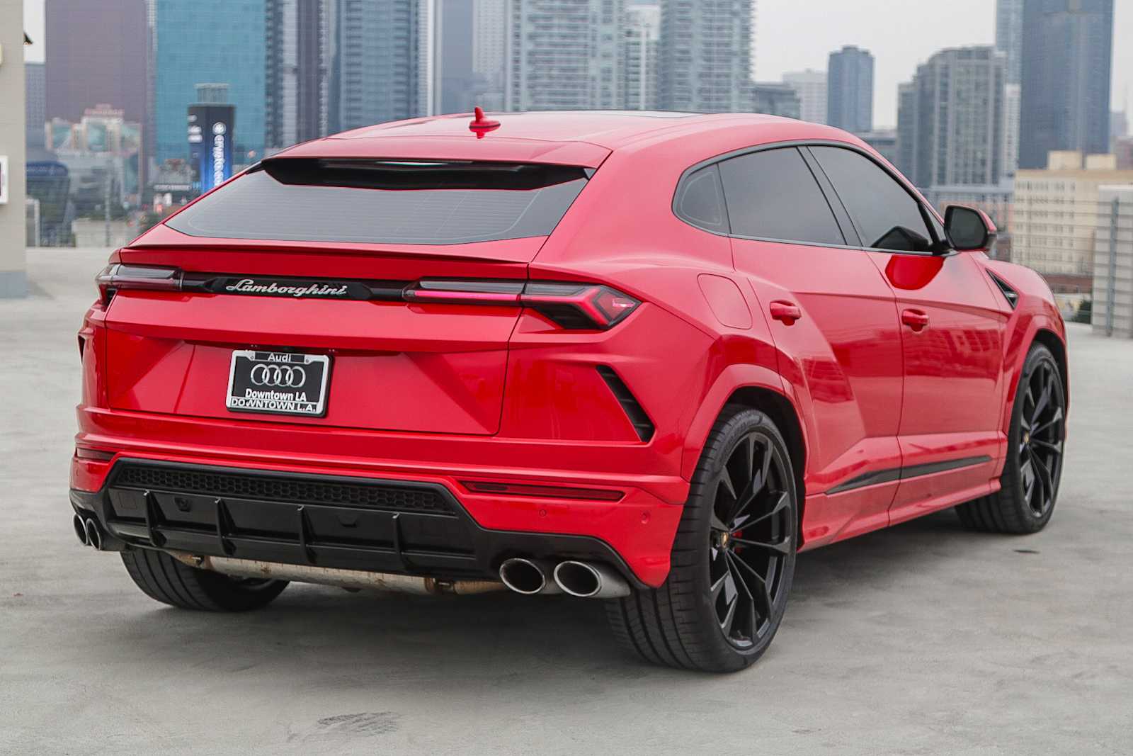 Thumbnail: 2021 Lamborghini Urus - 6