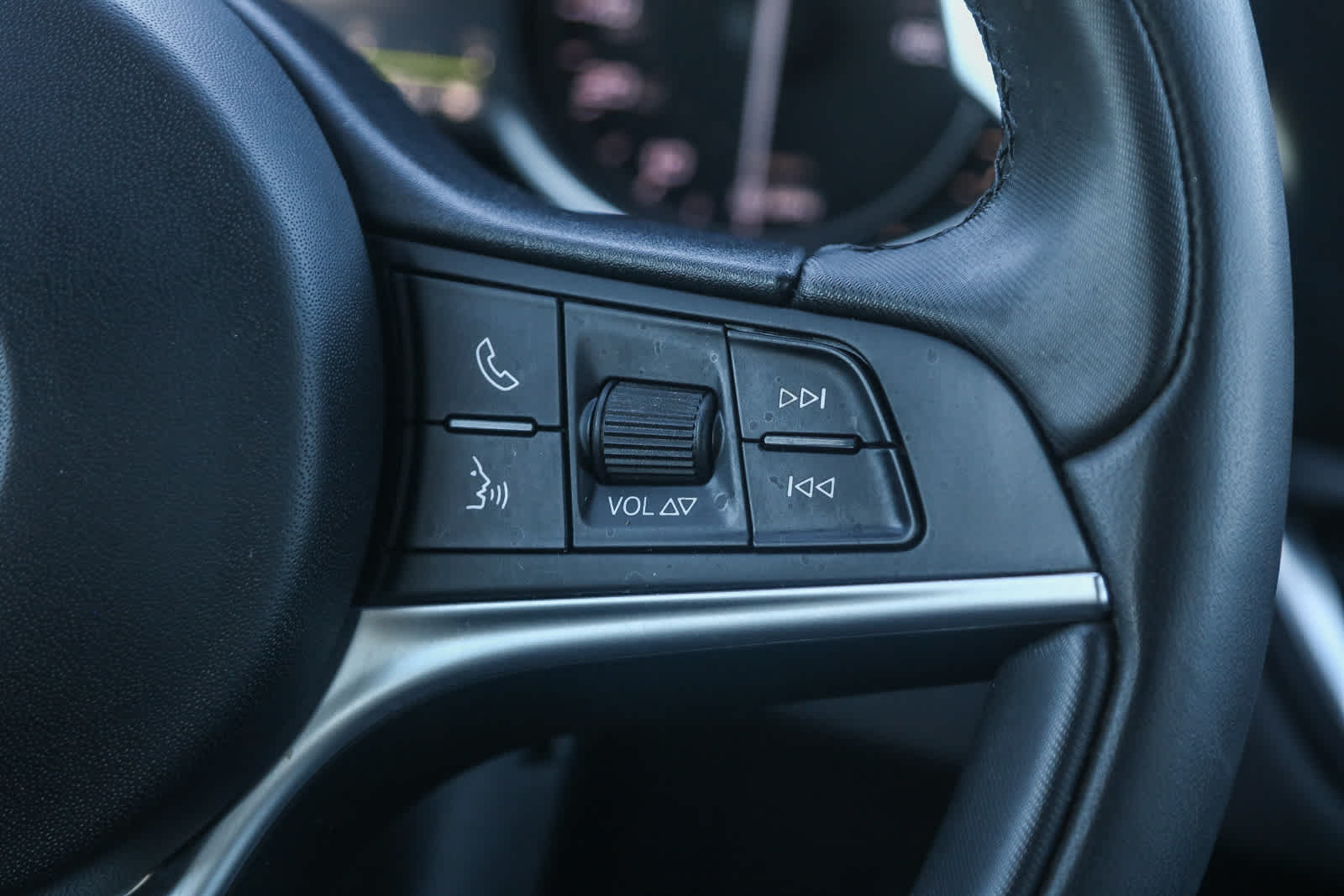 Thumbnail: 2019 Alfa Romeo Giulia - 20