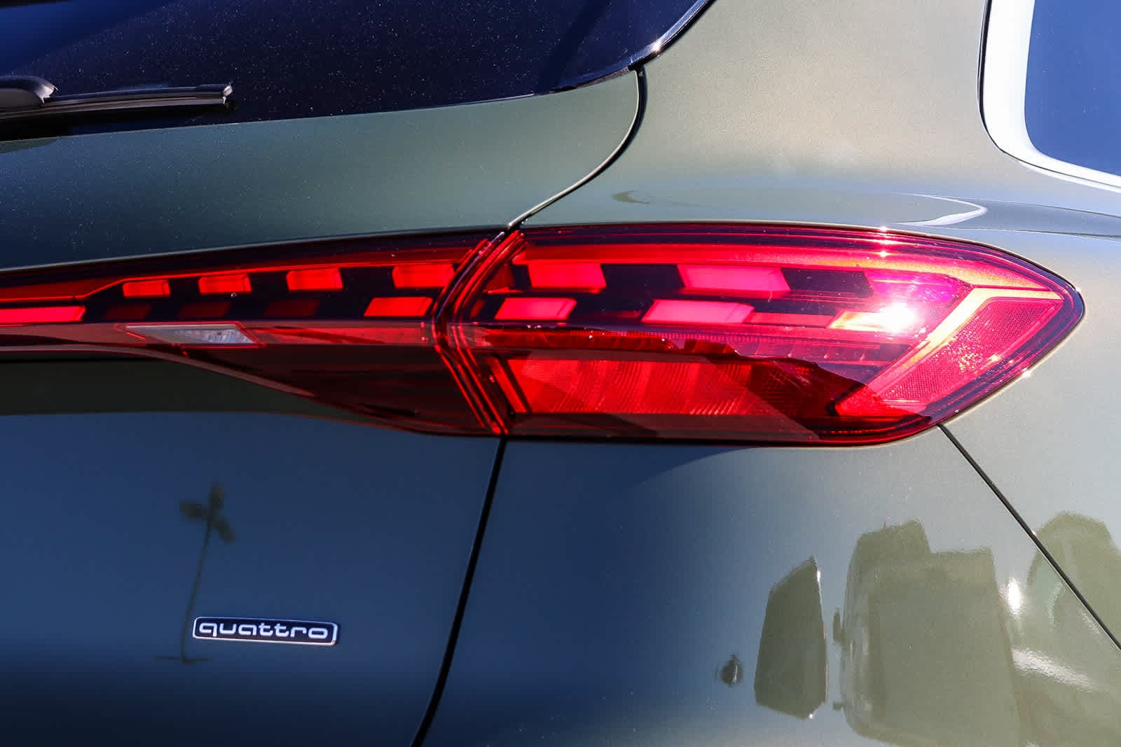 Thumbnail: 2025 Audi Q5 - 10