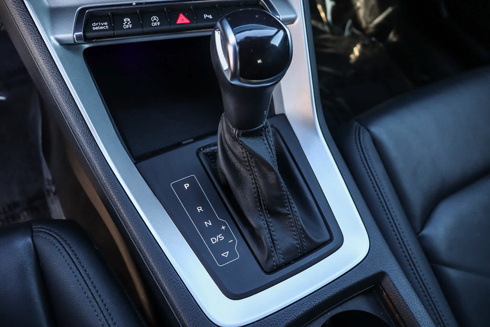 Thumbnail: 2022 Audi Q3 - 26