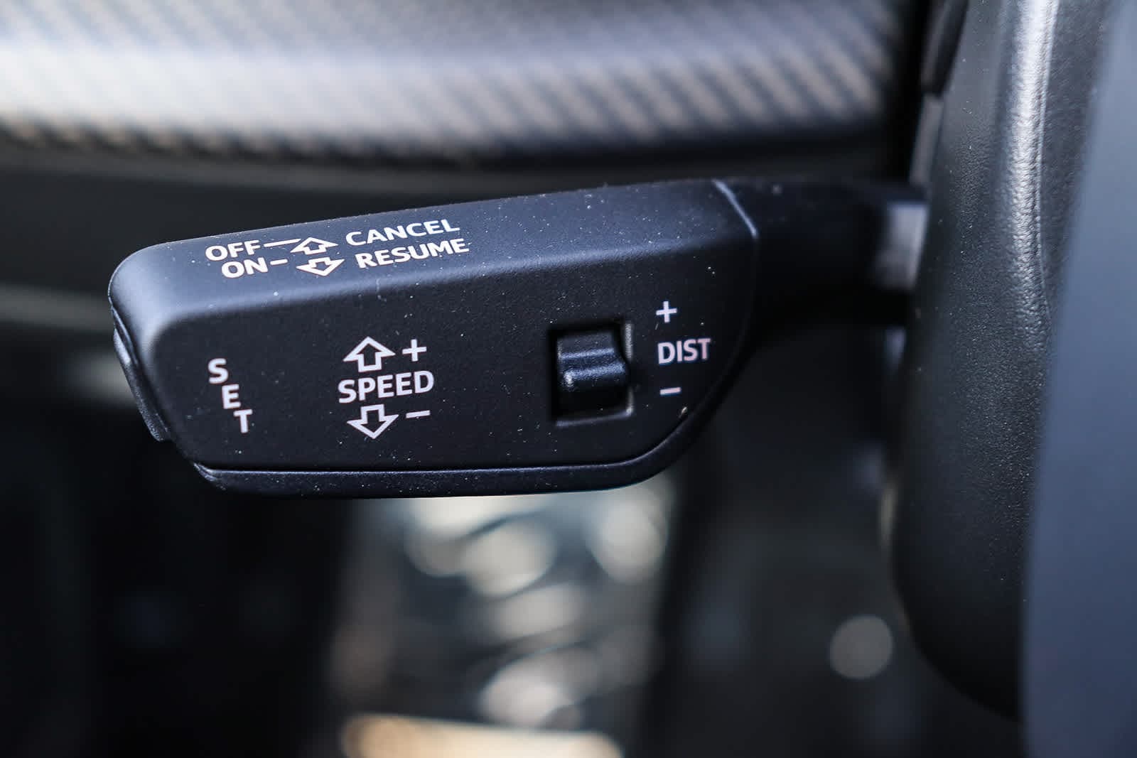 Thumbnail: 2026 Audi Q8 - 33