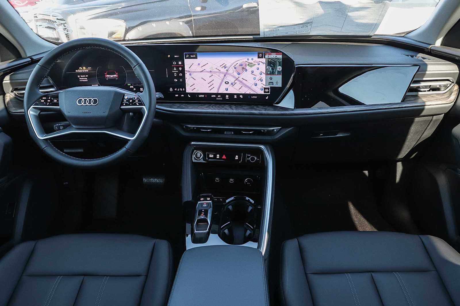 Thumbnail: 2025 Audi Q5 - 15