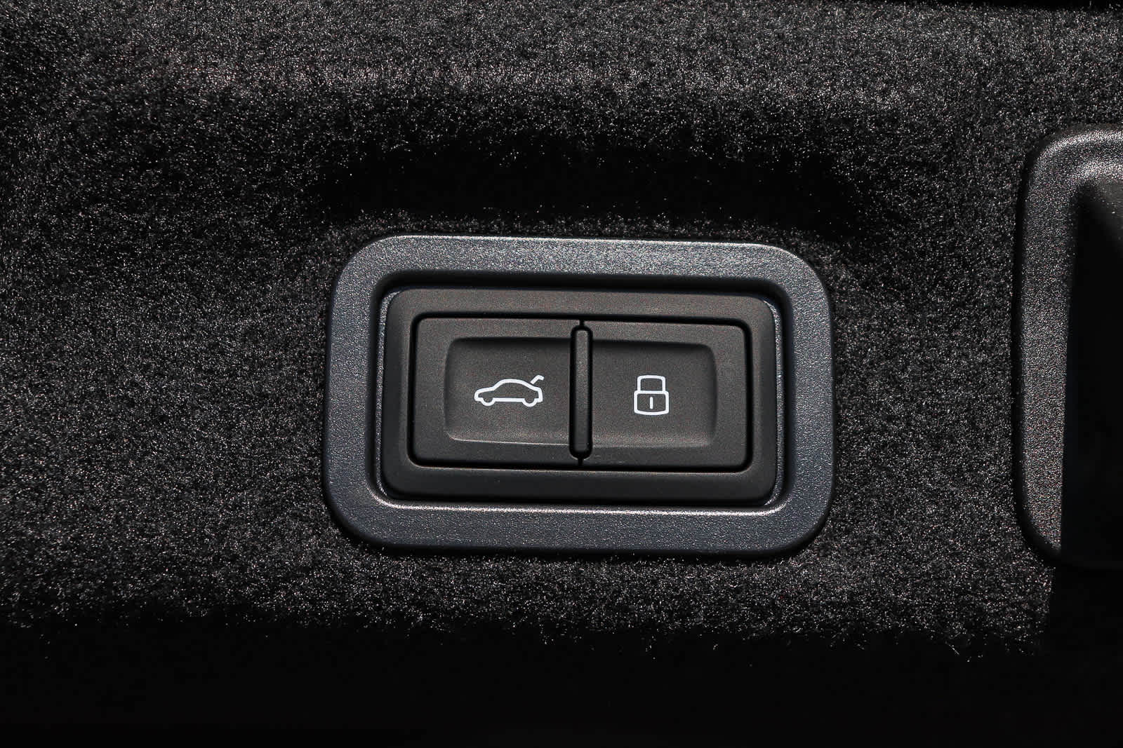 Thumbnail: 2026 Audi A6 - 37