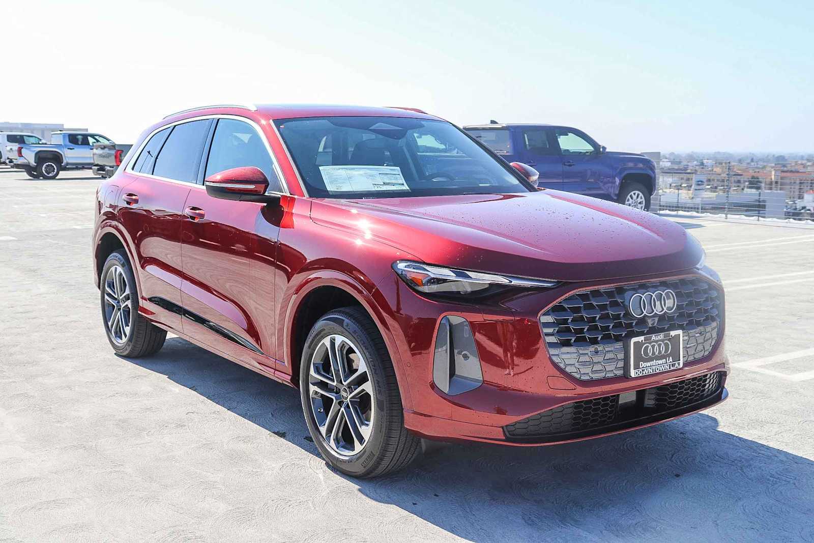 Thumbnail: 2025 Audi Q5 - 3