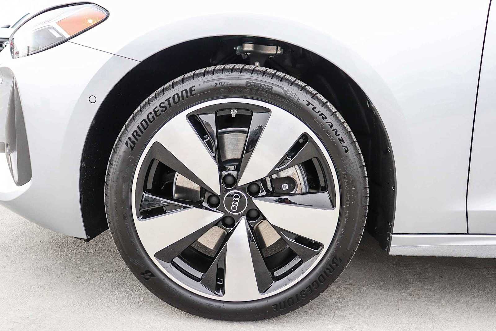 Thumbnail: 2025 Audi A5 - 14