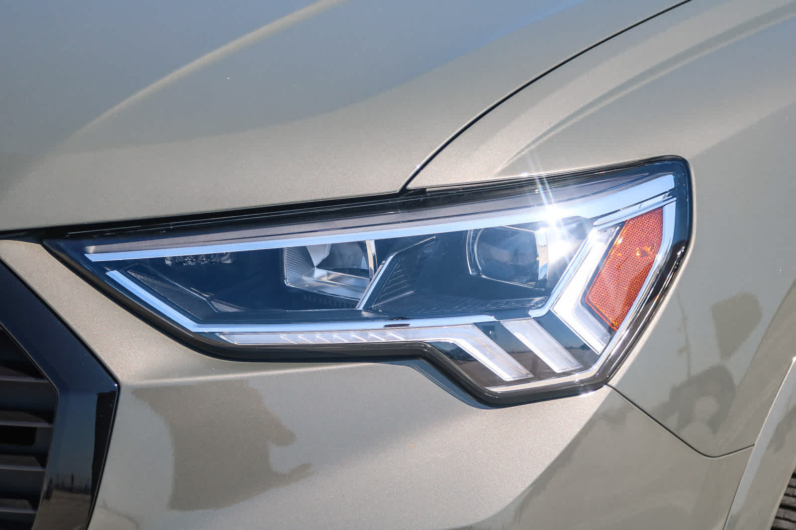 Thumbnail: 2025 Audi Q3 - 5