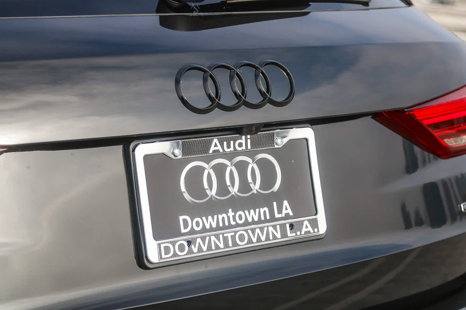 Thumbnail: 2025 Audi Q3 - 13