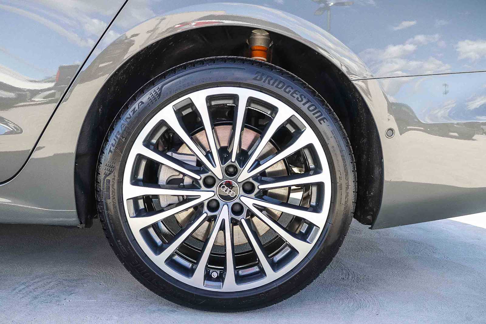 Thumbnail: 2026 Audi A6 - 13