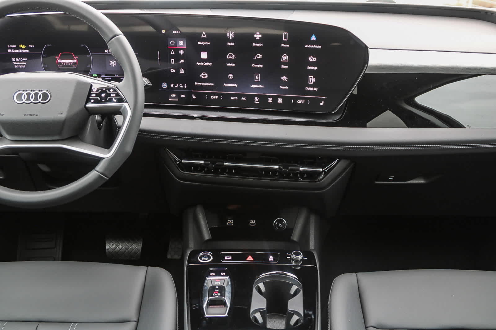 Thumbnail: 2025 Audi Q6 e-tron - 13