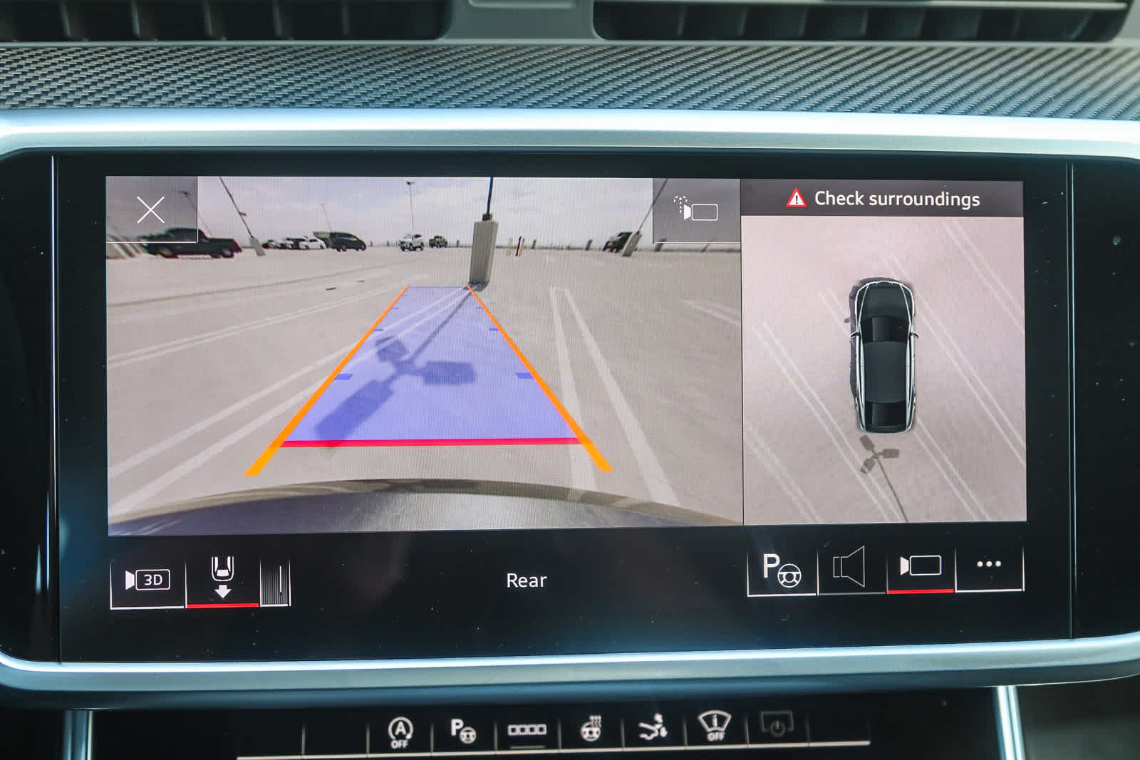 Thumbnail: 2026 Audi RS 7 - 38