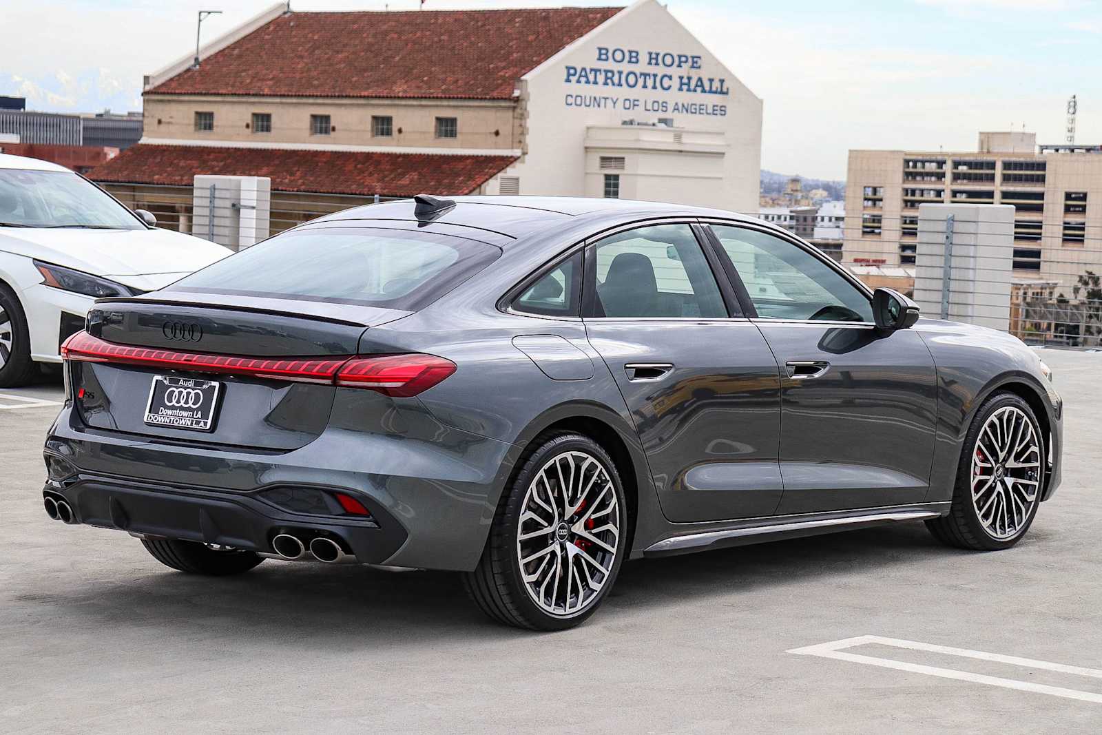 Thumbnail: 2025 Audi S5 - 4