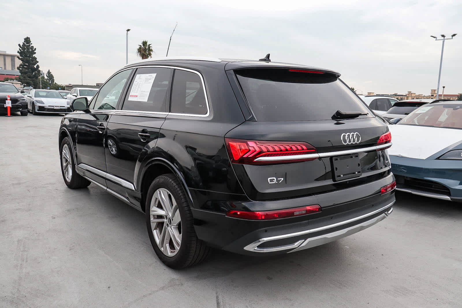 Thumbnail: 2023 Audi Q7 - 18