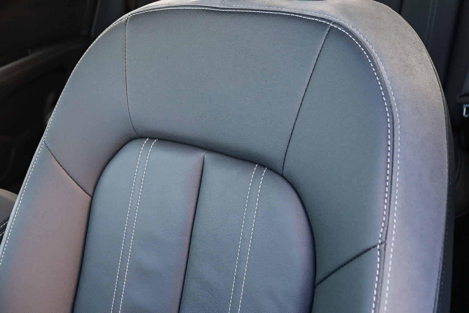 Thumbnail: 2023 Audi Q4 e-tron - 37