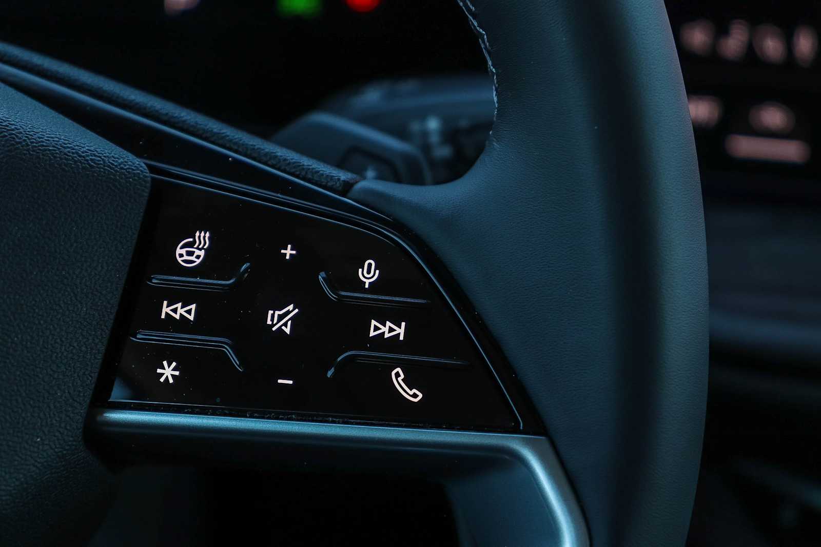 Thumbnail: 2025 Audi Q5 - 18