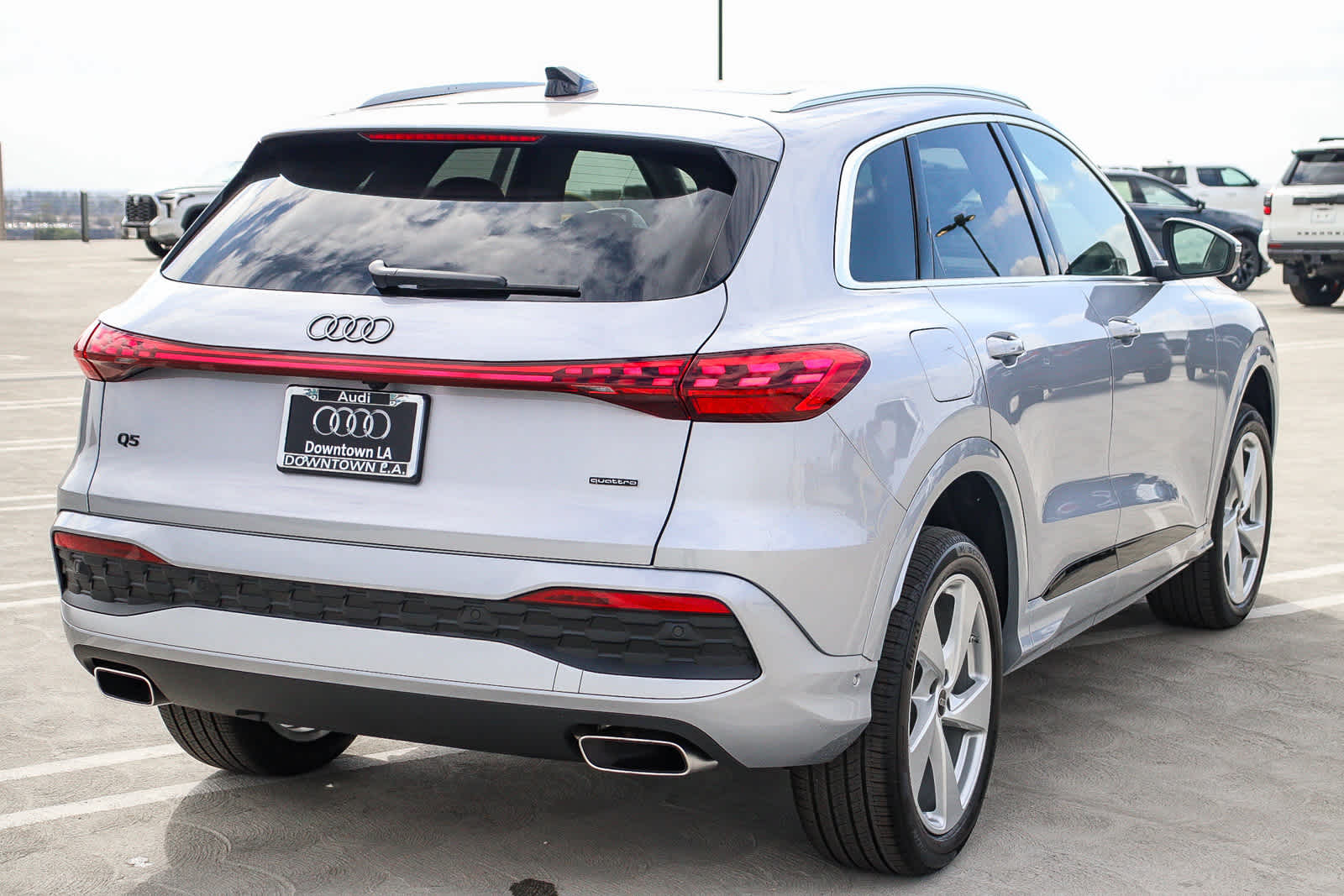 Thumbnail: 2025 Audi Q5 - 7