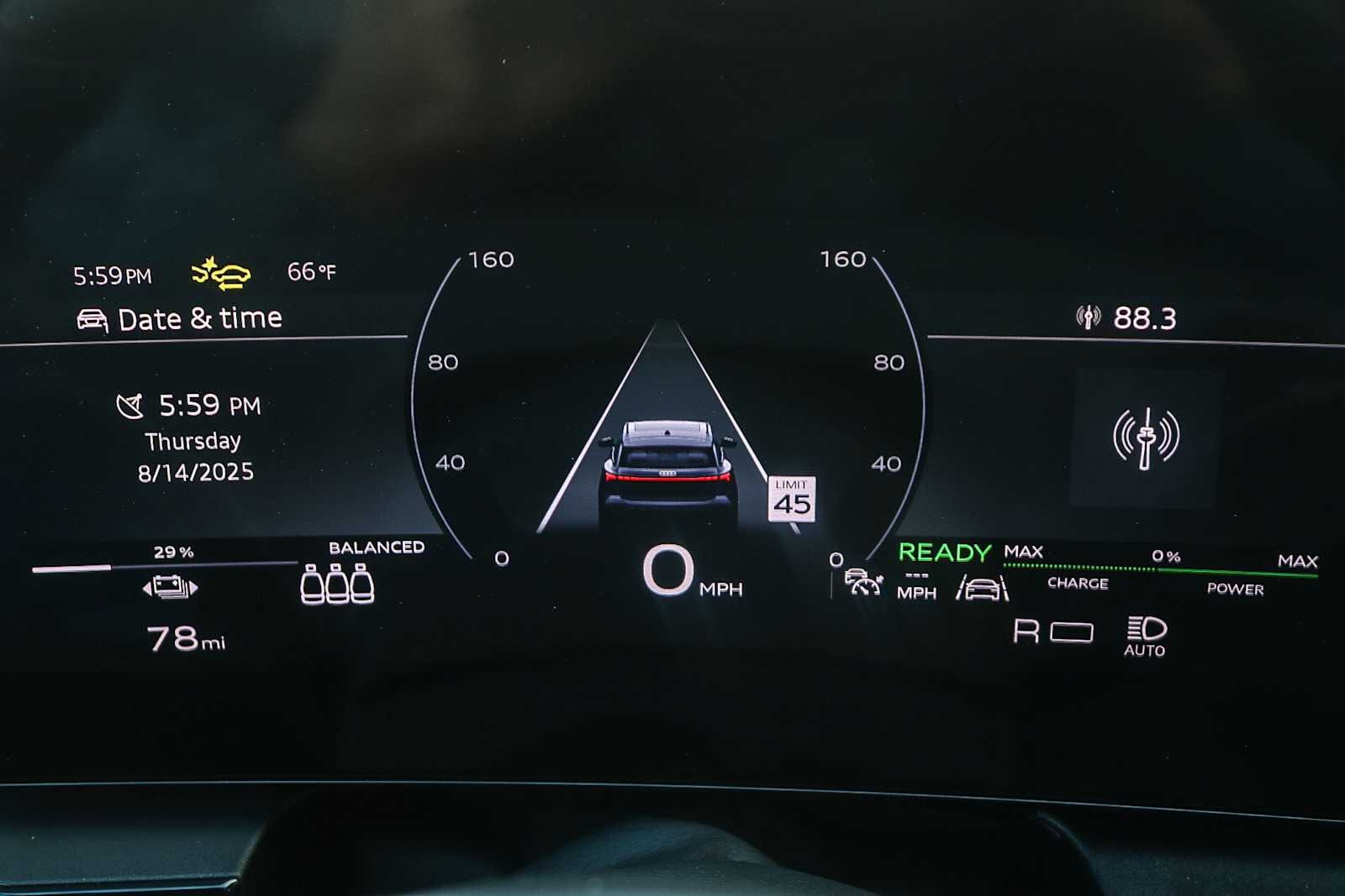 Thumbnail: 2025 Audi Q6 e-tron - 24