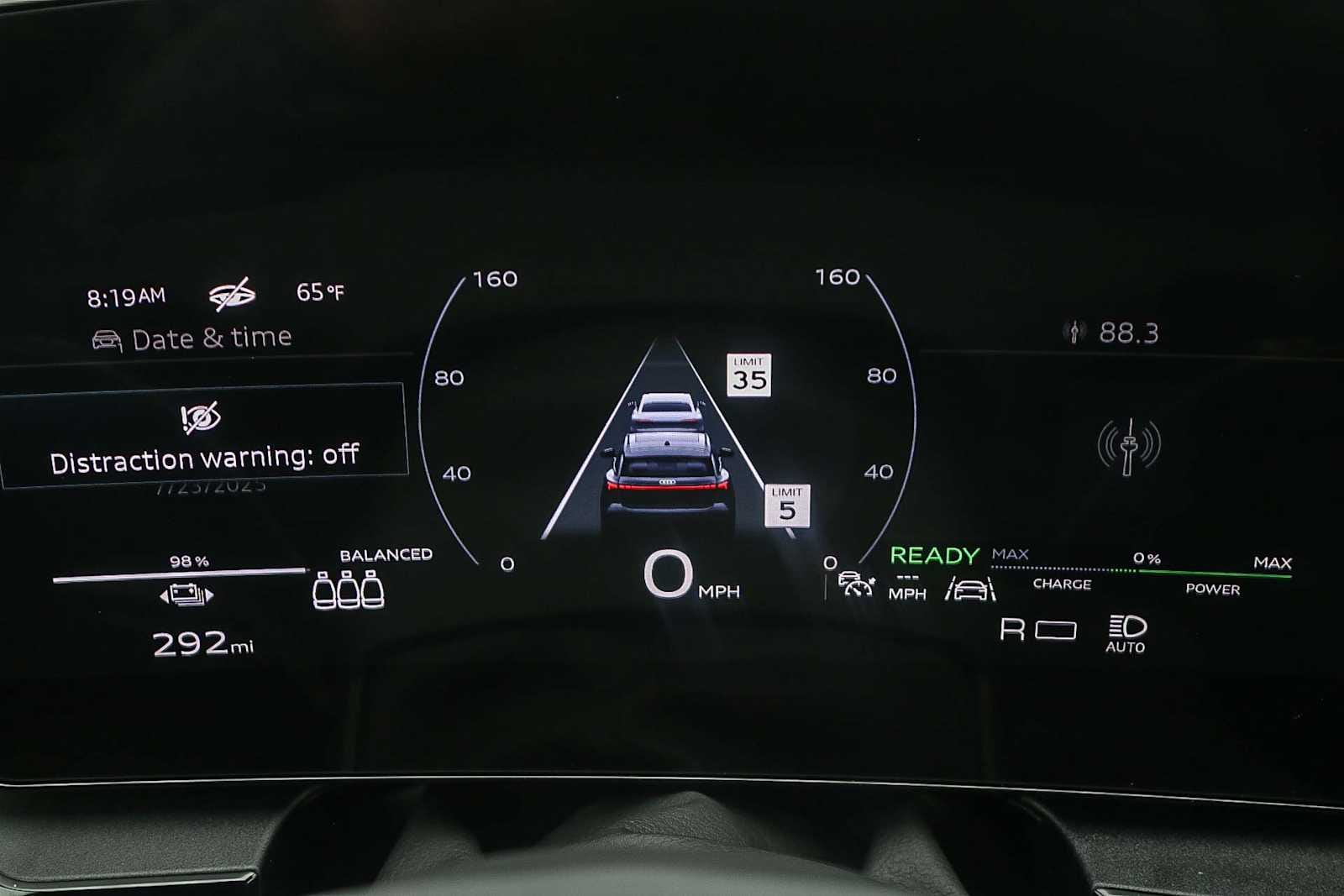 Thumbnail: 2025 Audi Q6 e-tron - 24