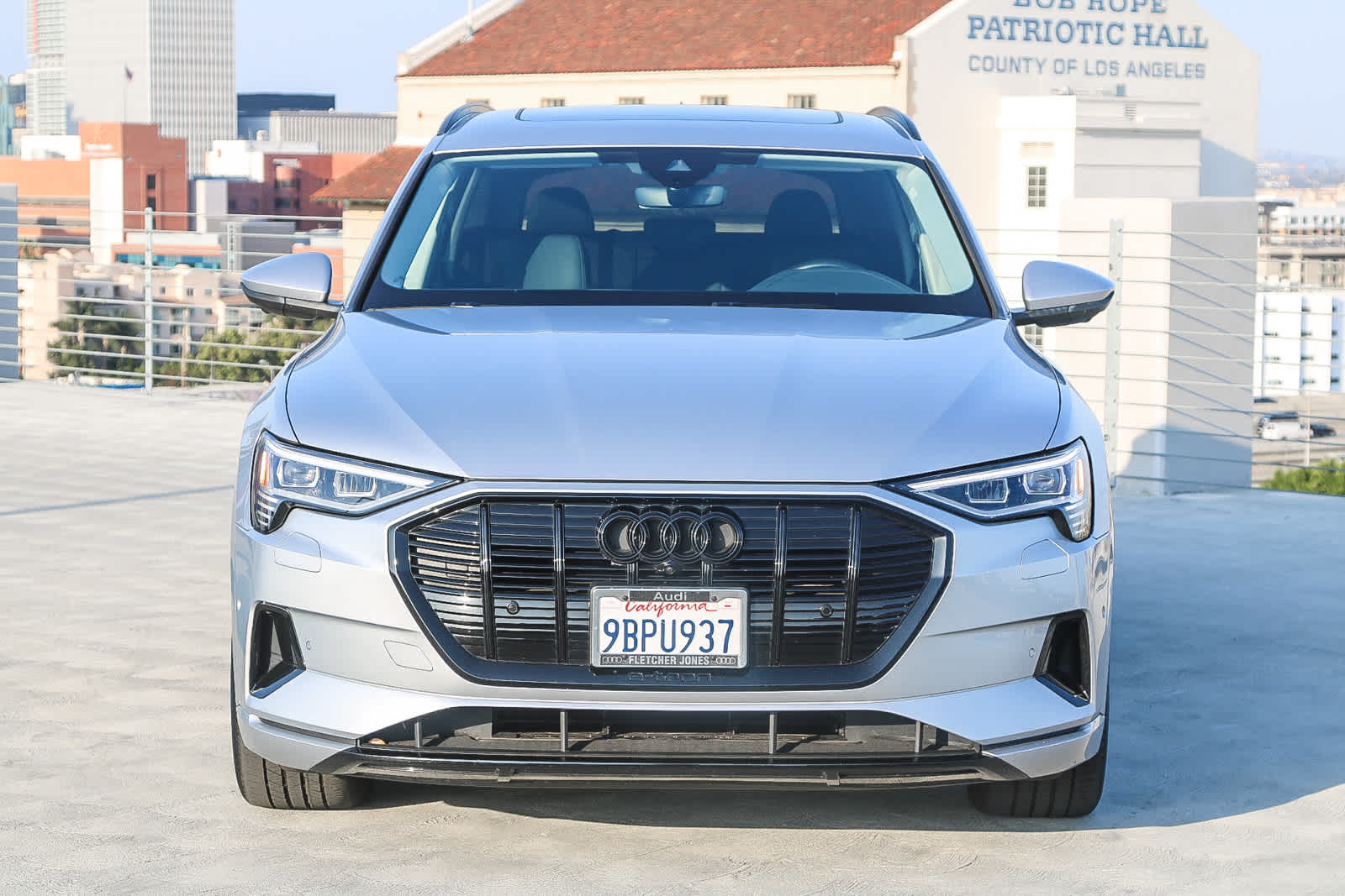 Thumbnail: 2022 Audi e-tron - 2