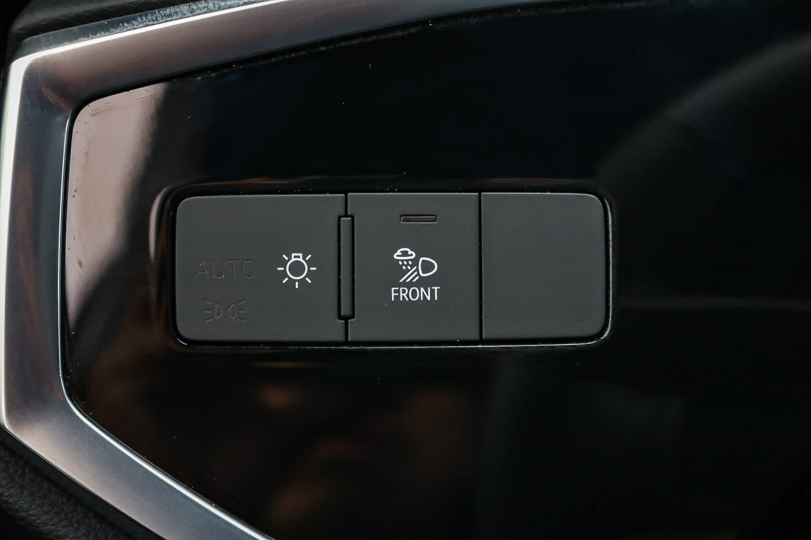 Thumbnail: 2025 Audi Q3 - 36