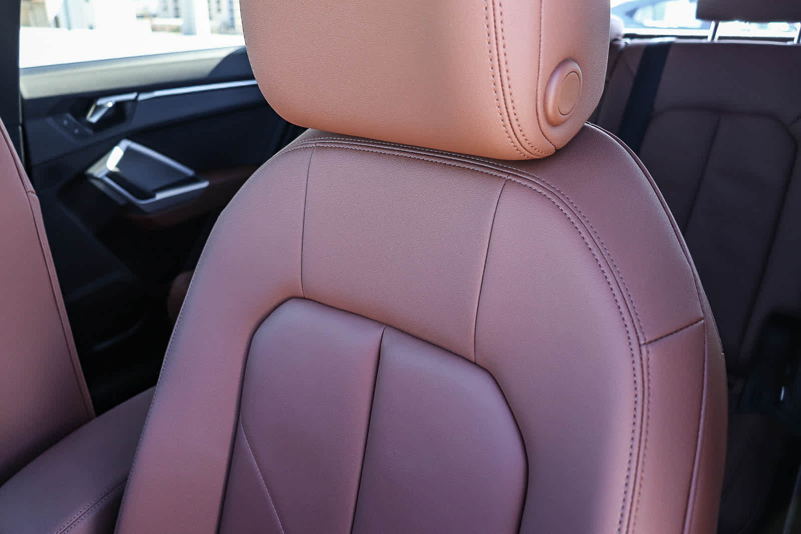 Thumbnail: 2025 Audi Q3 - 36